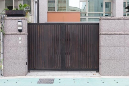 Comment réussir l'installation de votre portail à BELLEU ?